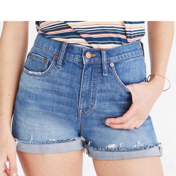 NWT Madewell High Rise Raw Hem Denim Short Lemoybe wash - Picture 2 of 11